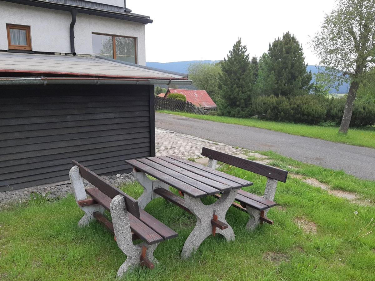 Naproti Klinovci Villa Jáchymov Eksteriør bilde
